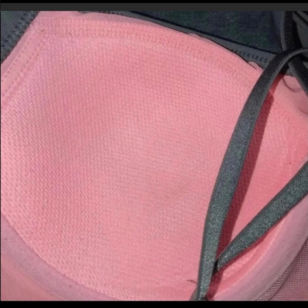 Victoria Secret Sport - Picture 6 of 10